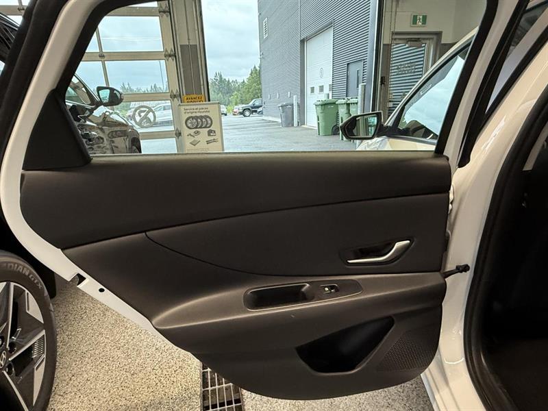 hyundai Elantra hybride 2022 - 18