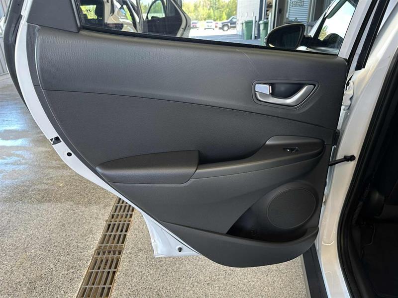 hyundai Kona 2023 - 18