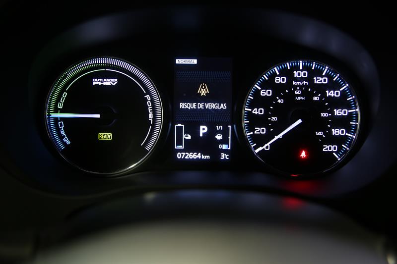 mitsubishi Outlander PHEV 2020 - 21