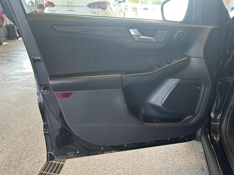 ford Escape 2020 - 12