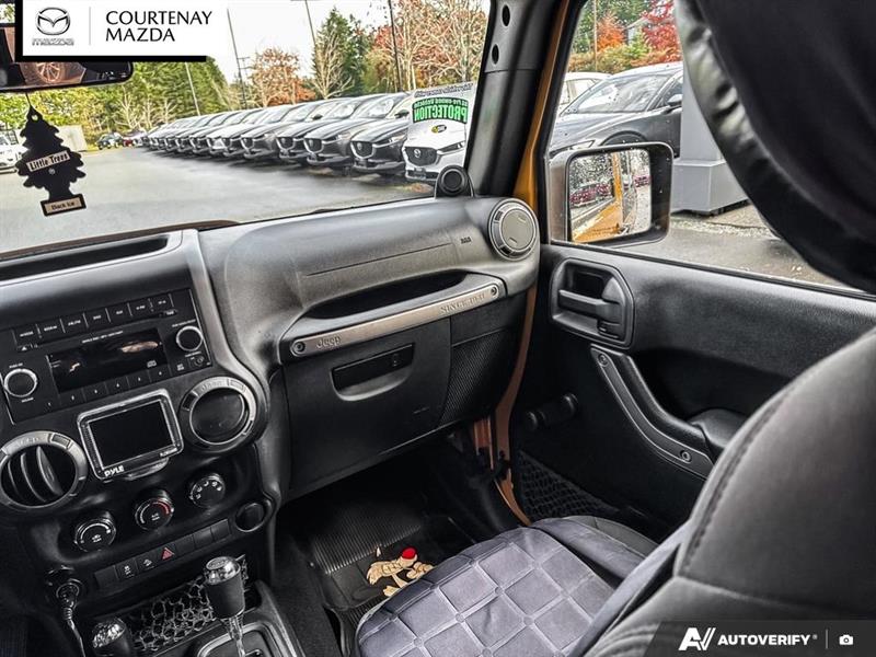 jeep Wrangler 2014 - 13