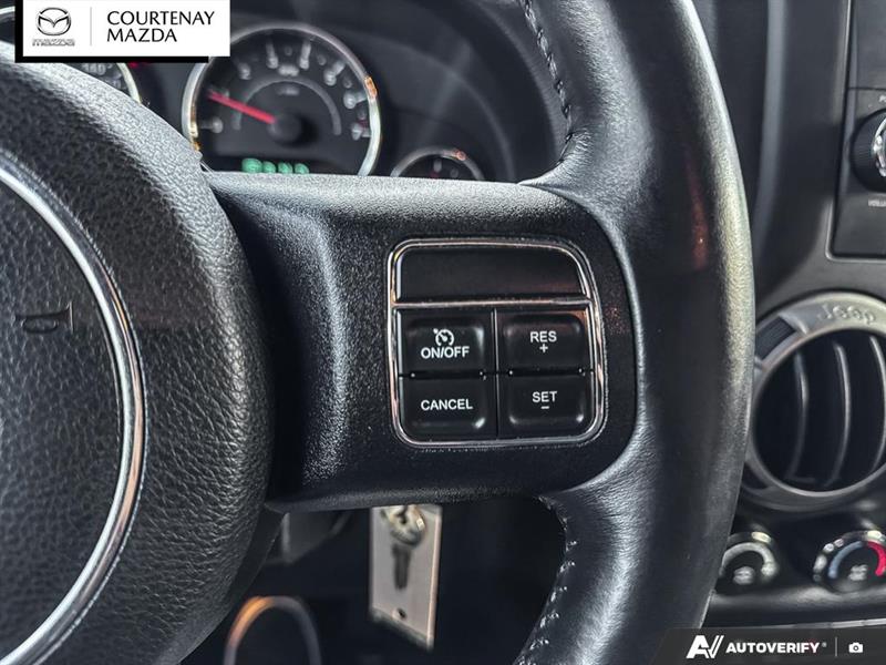 jeep Wrangler 2014 - 24