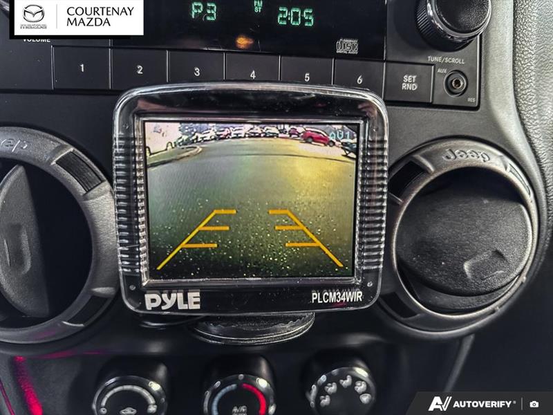 jeep Wrangler 2014 - 28