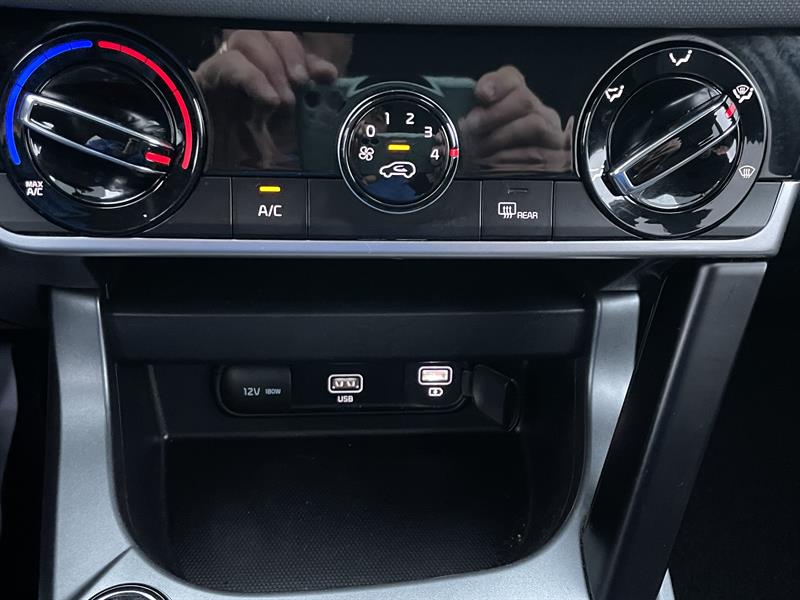 kia Seltos 2021 - 18