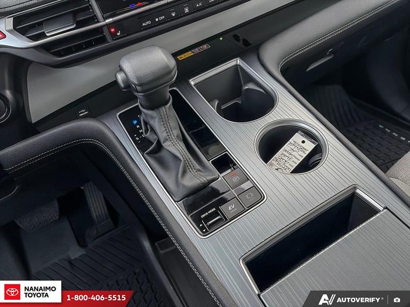 toyota Sienna Hybrid 2025 - 18