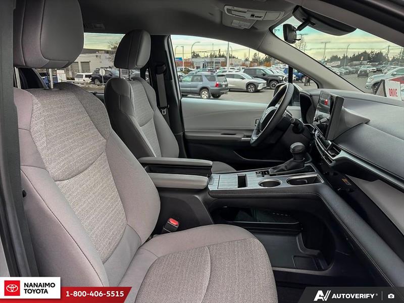 toyota Sienna Hybrid 2025 - 22