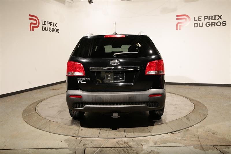 kia Sorento 2012 - 4