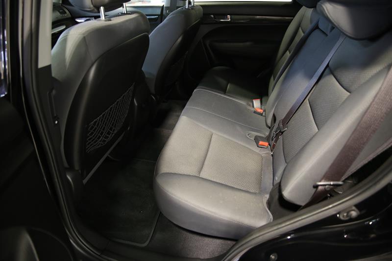 kia Sorento 2012 - 23