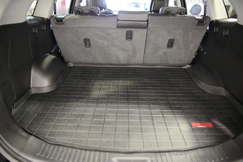 kia Sorento 2012 - 24