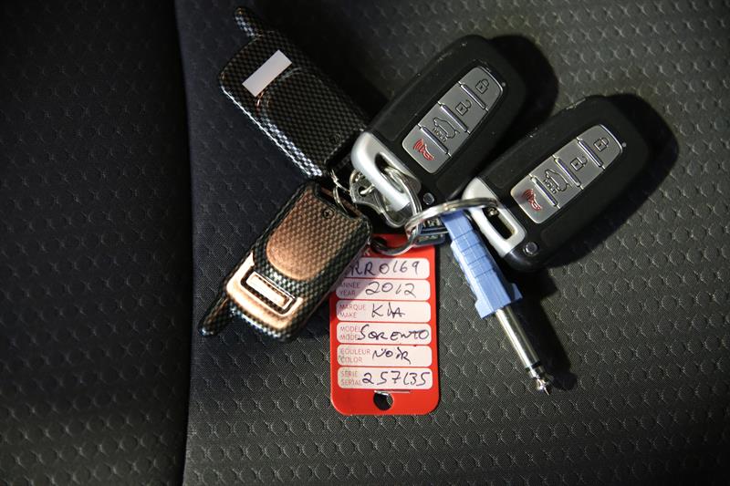 kia Sorento 2012 - 26