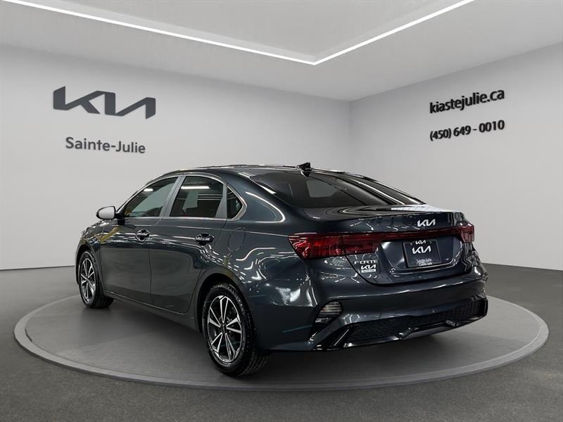 kia Forte 2022 - 5