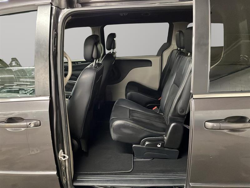 dodge Grand Caravan 2016 - 18