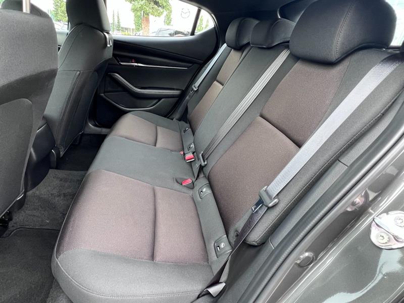 mazda Mazda3 Sport 2024 - 9