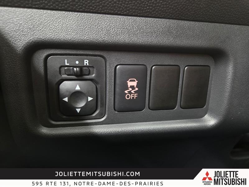 mitsubishi Mirage 2022 - 15