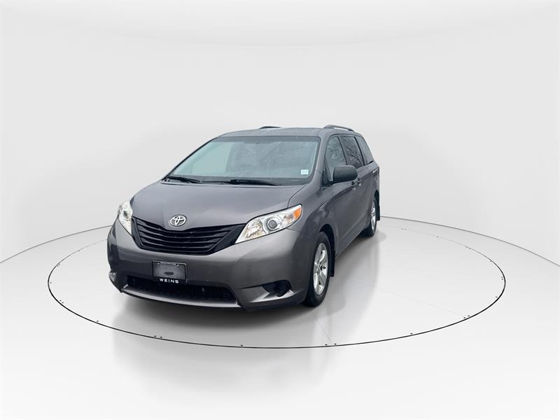 toyota Sienna 2015 - 5
