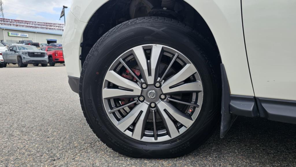 nissan Pathfinder 2018 - 15