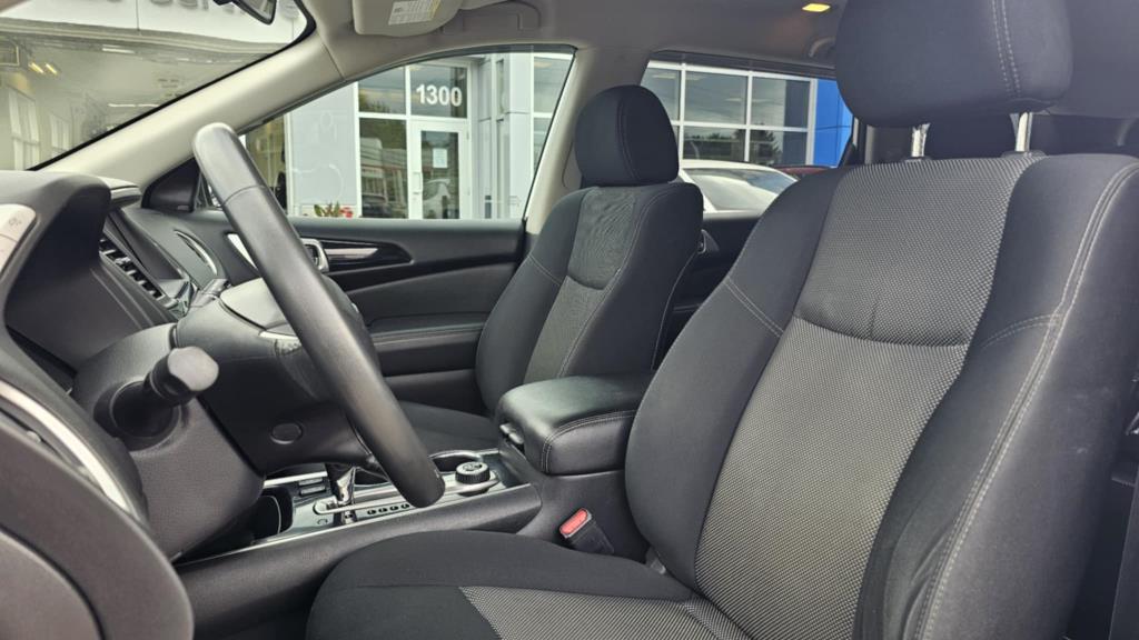 nissan Pathfinder 2018 - 20