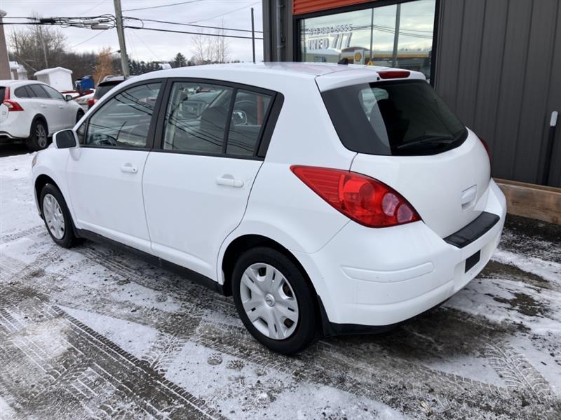 nissan Versa 2011 - 2