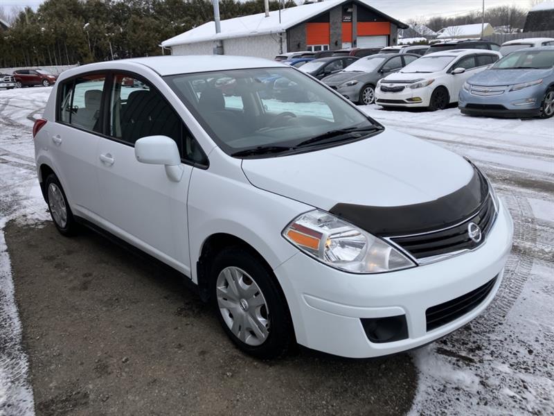nissan Versa 2011 - 3