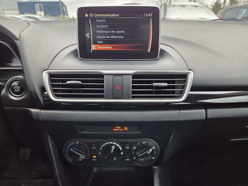 mazda Mazda3 2016 - 26