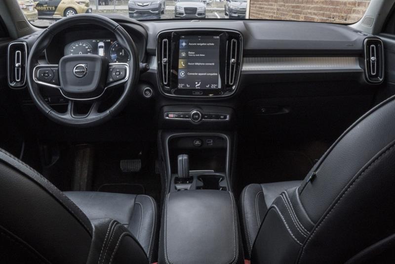 volvo XC40 2019 - 10