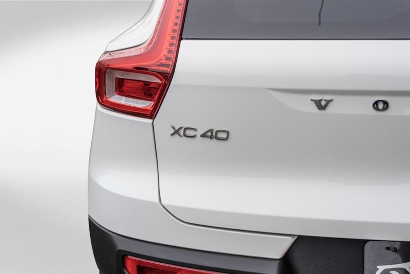 volvo XC40 2019 - 24