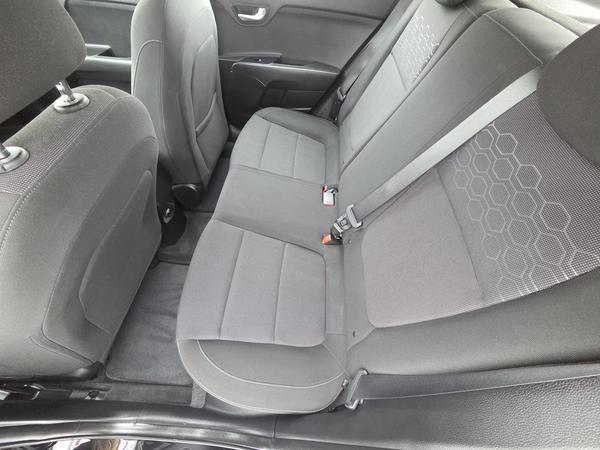 kia Rio 5 portes 2020 - 17
