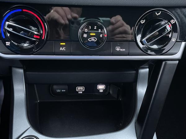 kia Seltos 2021 - 18