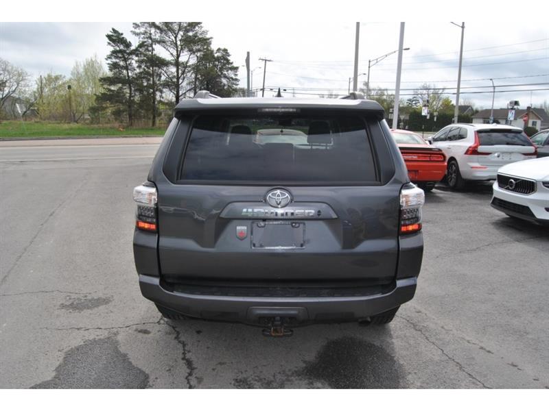 toyota 4Runner 2022 - 4