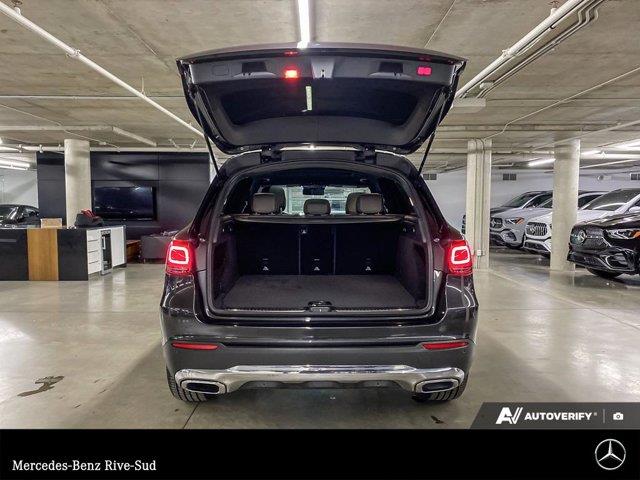 mercedes-benz GLC 2022 - 19