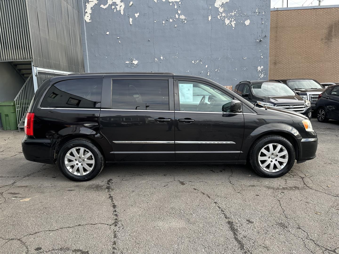 chrysler Town - Country 2014 - 7