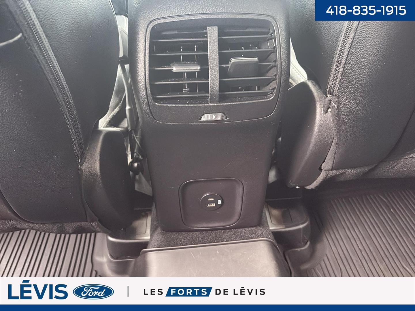 ford Escape 2022 - 26