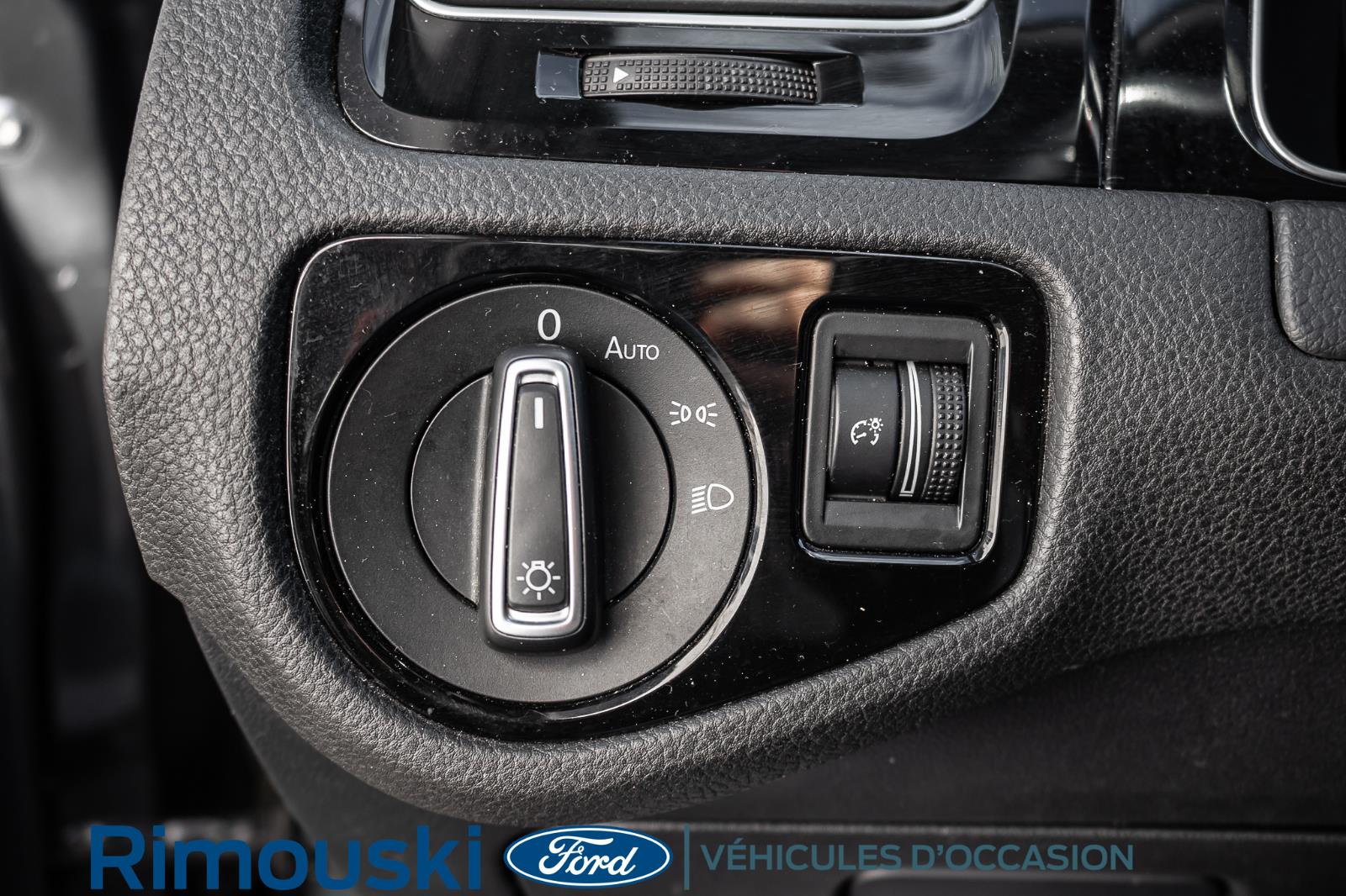 volkswagen Golf R 2019 - 11