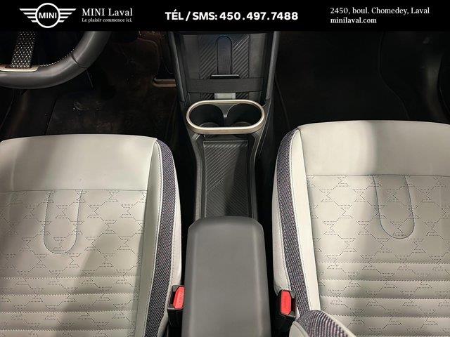 mini 3 Portes 2025 - 17