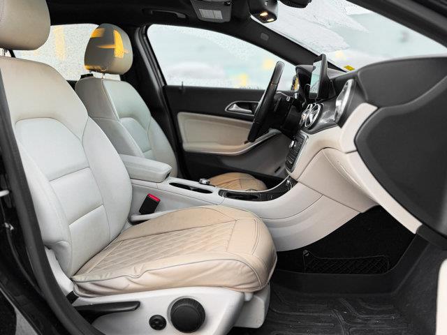 mercedes-benz GLA 2017 - 10