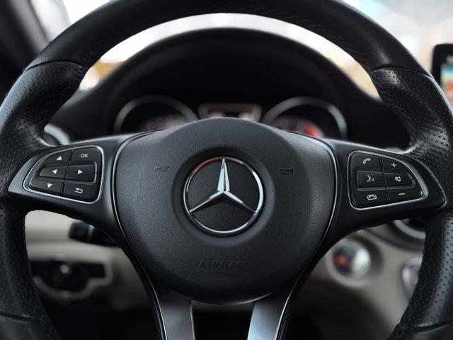 mercedes-benz GLA 2017 - 15