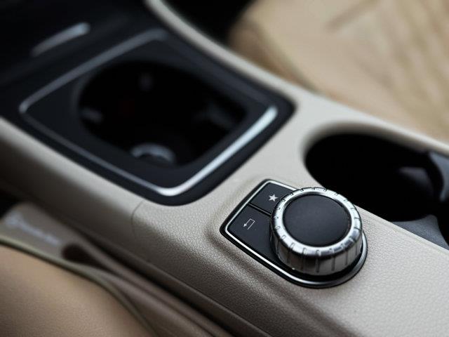 mercedes-benz GLA 2017 - 21