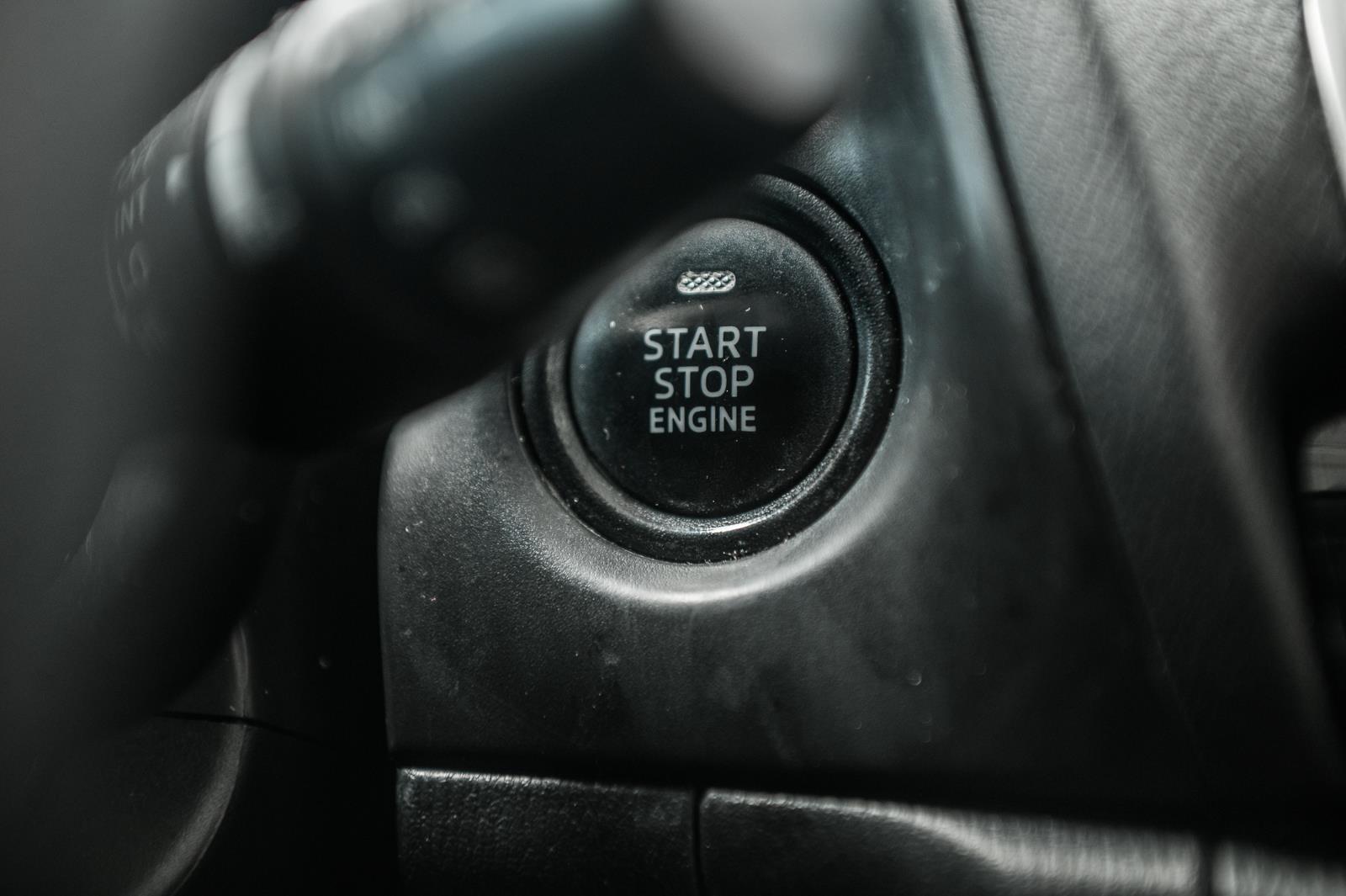 mazda Mazda3 2015 - 19