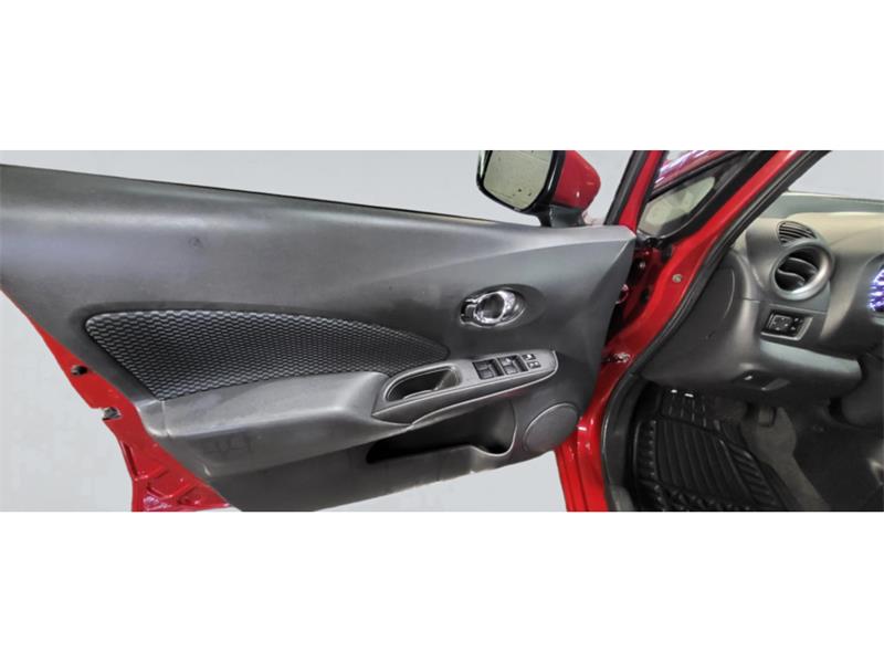 nissan Versa Note 2017 - 16