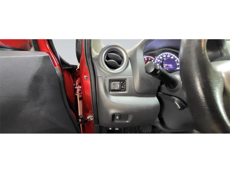 nissan Versa Note 2017 - 18