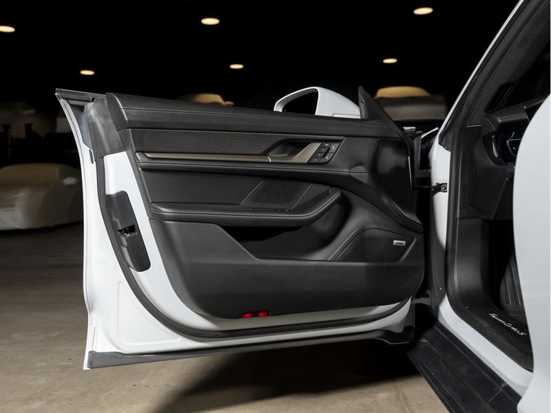 porsche Taycan 2025 - 14