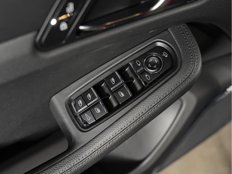 porsche Macan 2023 - 15