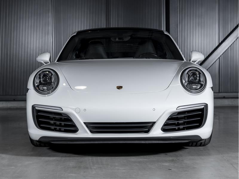 porsche 911 2017 - 10