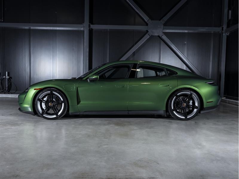 porsche Taycan 2023 - 2