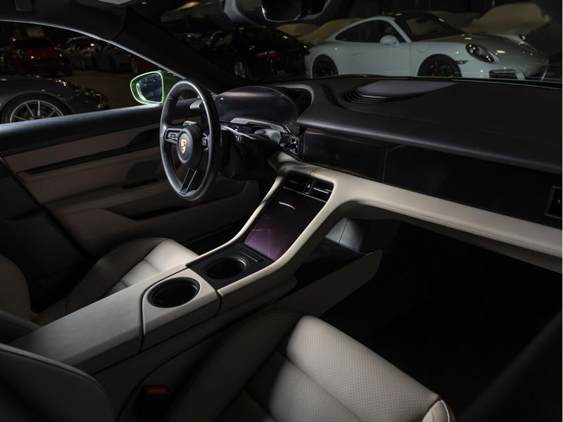 porsche Taycan 2023 - 4