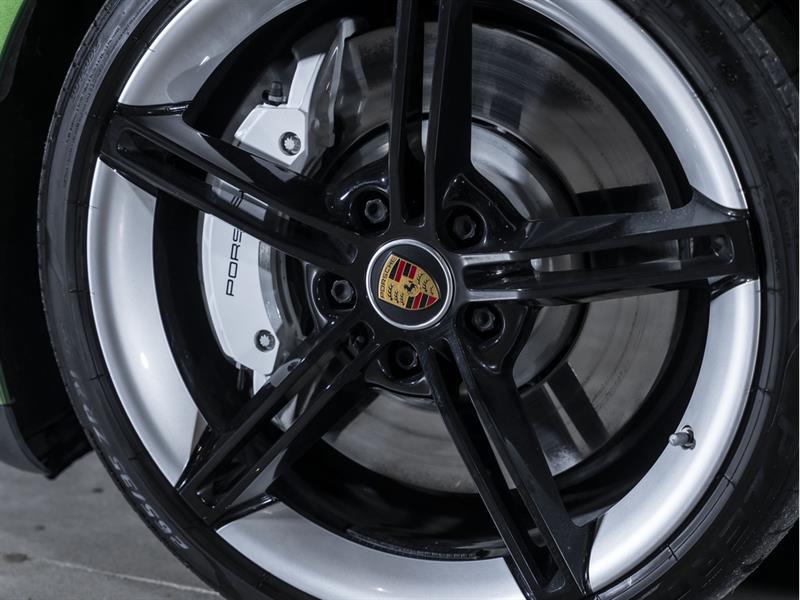 porsche Taycan 2023 - 14