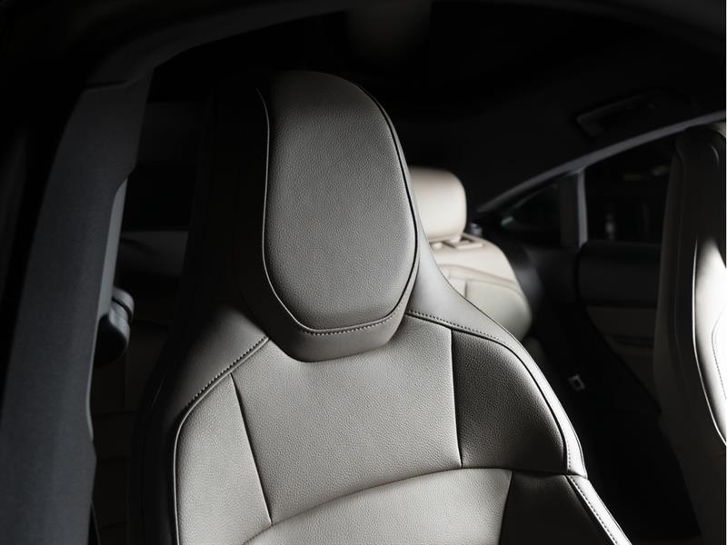 porsche Taycan 2023 - 29