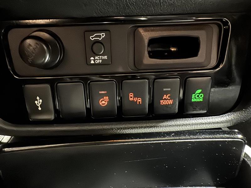 mitsubishi Outlander 2022 - 27