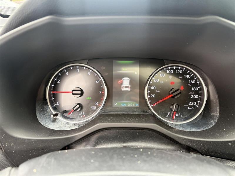 toyota RAV4 2022 - 16