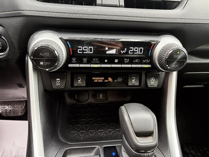 toyota RAV4 2022 - 21